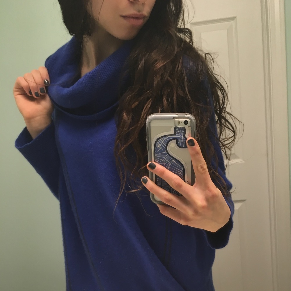 Neiman Marcus Cashmere Collection sweater